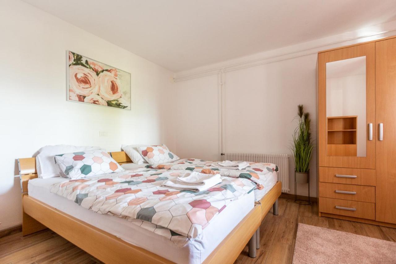 Apartments And Rooms Jeselnik 포르토로즈 외부 사진