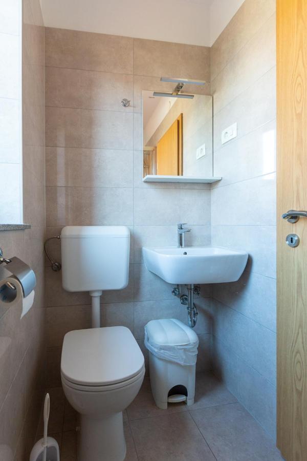Apartments And Rooms Jeselnik 포르토로즈 외부 사진